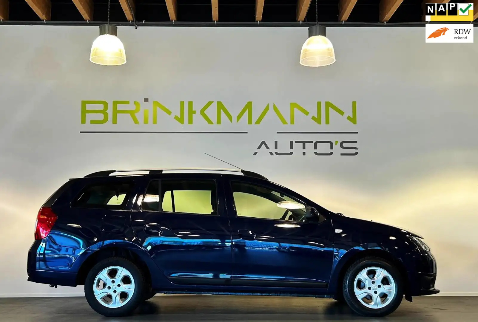 Dacia Logan MCV 0.9 TCe Prestige - Tr.Haak - APK 07-2026 - Air Blauw - 1