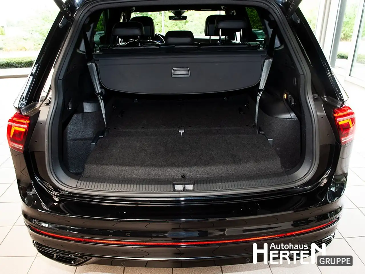 Volkswagen Tiguan Allspace R-Line 4Motion+Black-Style+HUD+, миниатюра 15