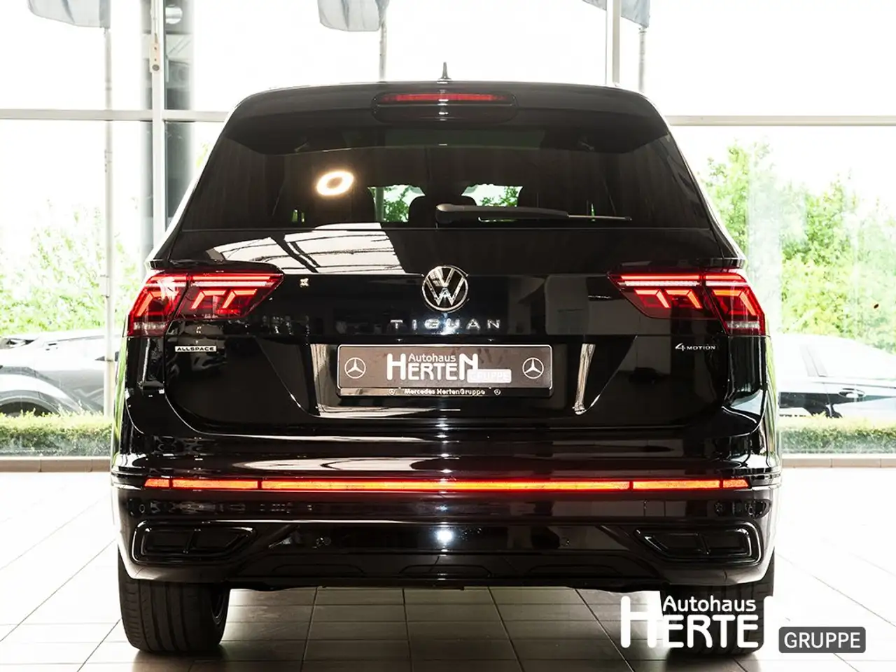Volkswagen Tiguan Allspace R-Line 4Motion+Black-Style+HUD+, миниатюра 4