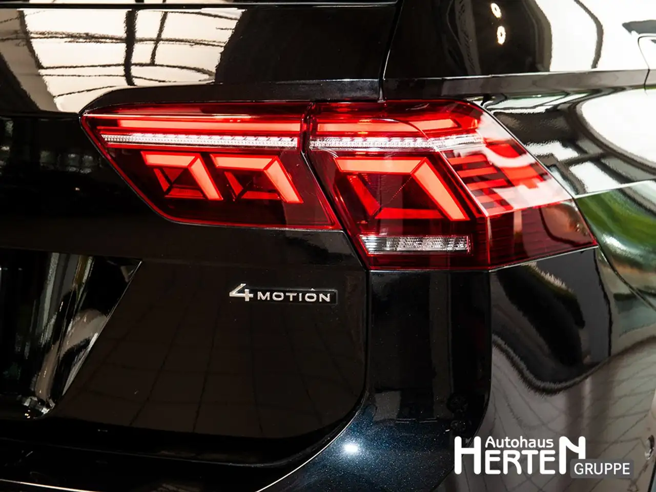 Volkswagen Tiguan Allspace R-Line 4Motion+Black-Style+HUD+, миниатюра 14