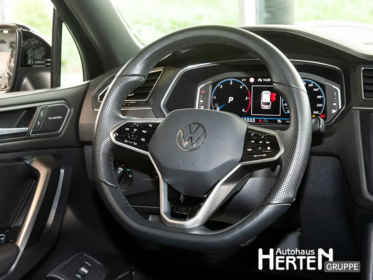 Volkswagen Tiguan Allspace R-Line 4Motion+Black-Style+HUD+, миниатюра 7