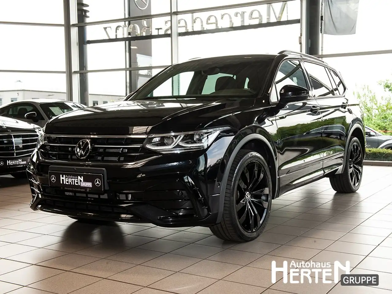 Volkswagen Tiguan Allspace R-Line 4Motion+Black-Style+HUD+
