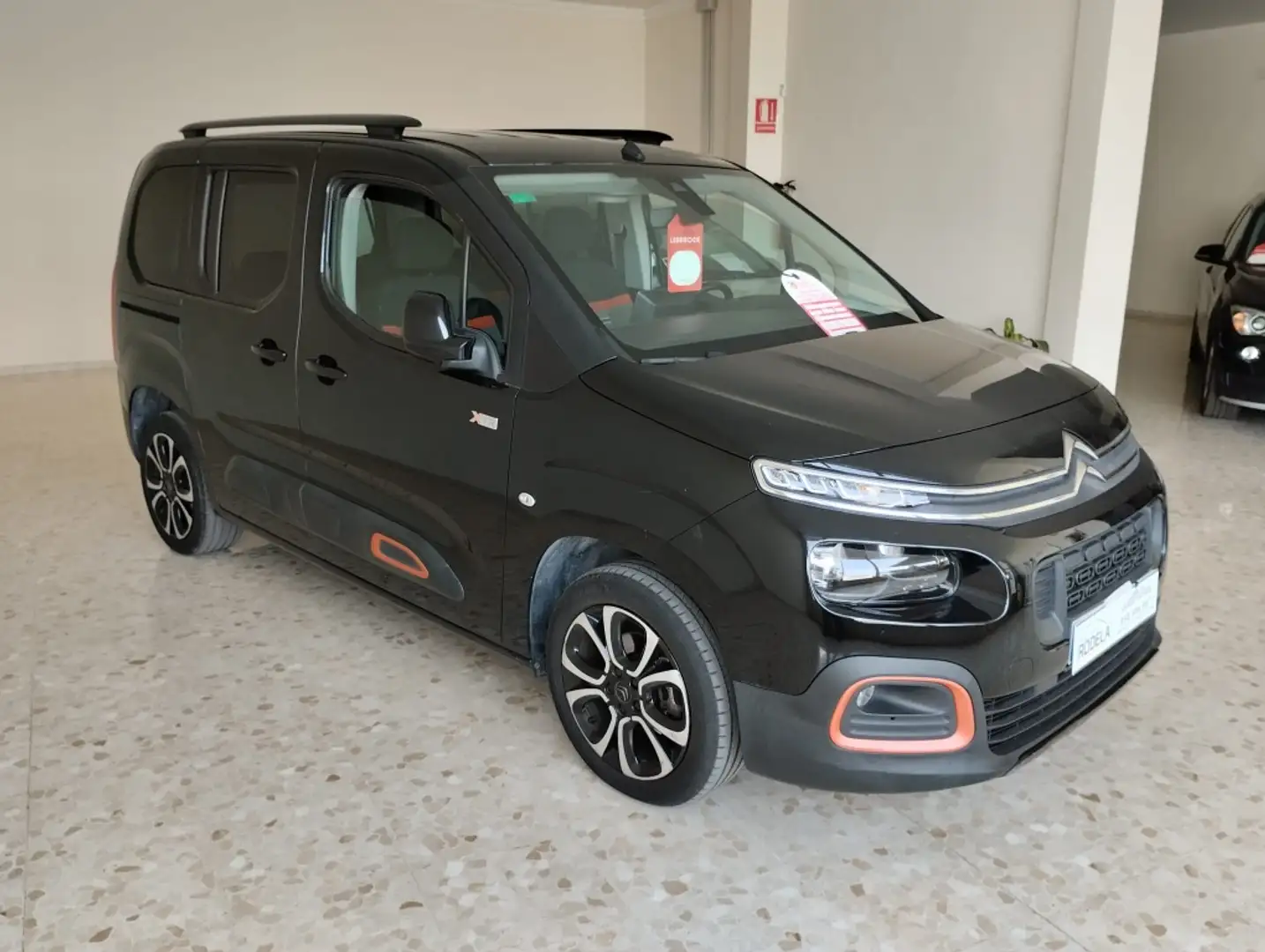 Citroen Berlingo BlueHDi S&S Talla M Shine 100 Negro - 2