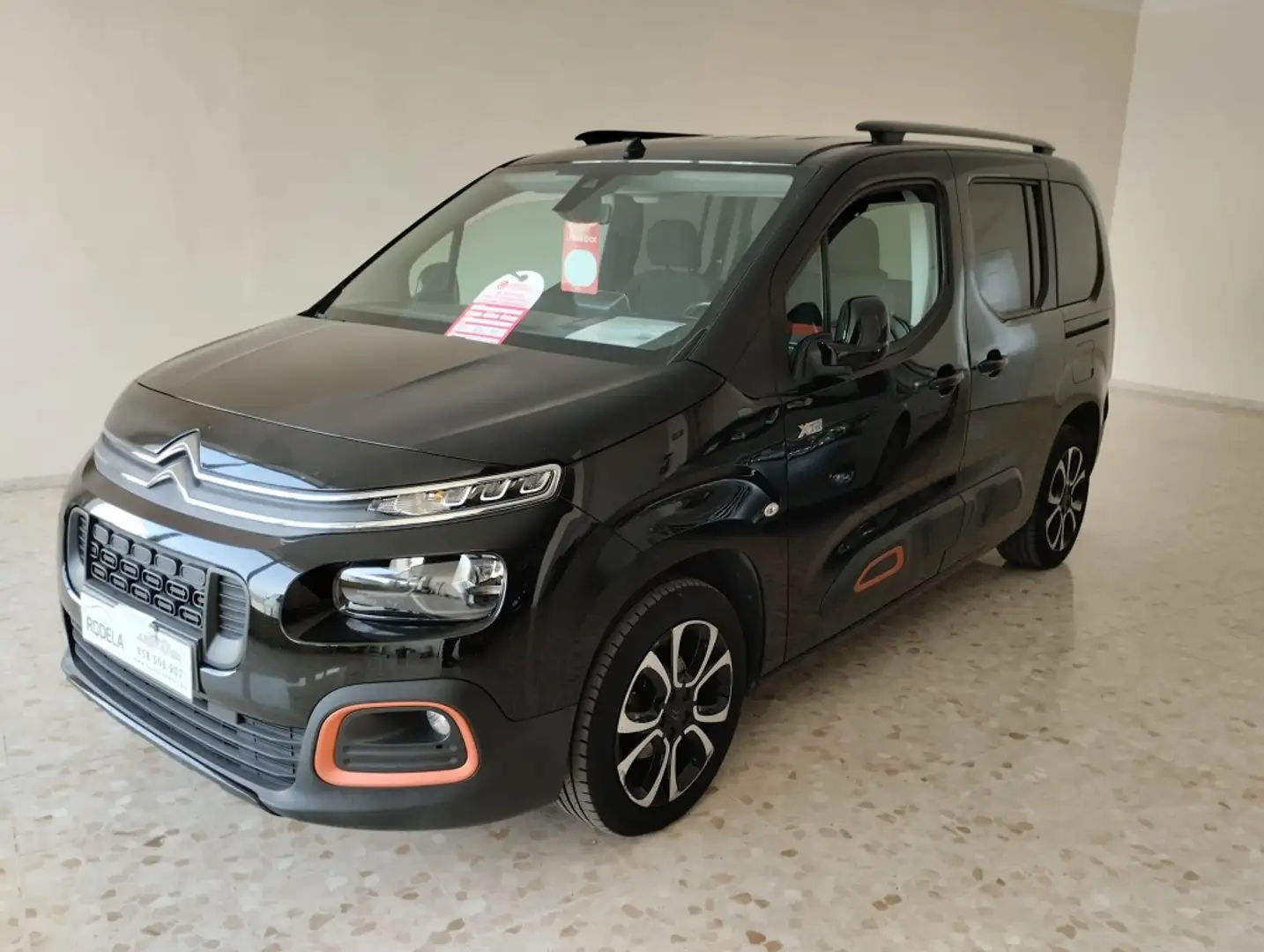 Citroen Berlingo BlueHDi S&S Talla M Shine 100 Negro - 1