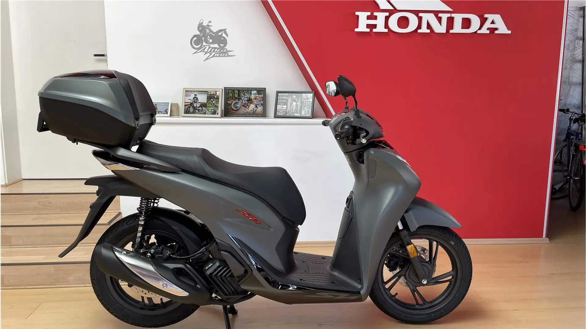 Honda SH 125 - 1