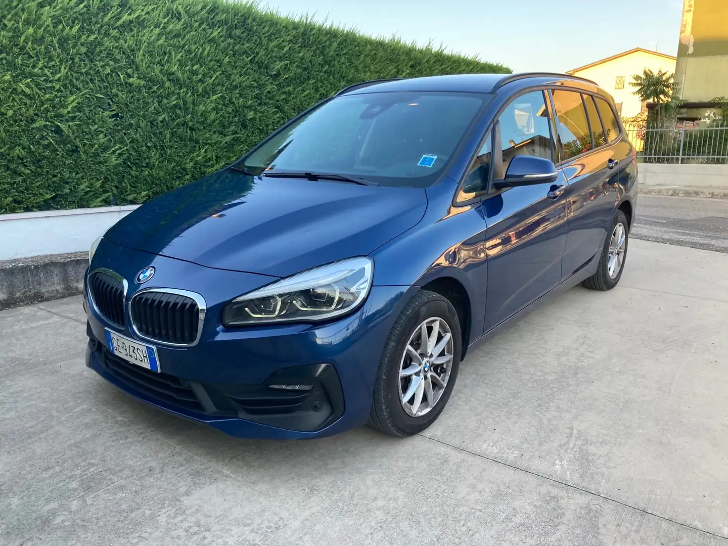 BMW 216 216d Gran Tourer 7p.ti auto Blu/Azzurro - 1