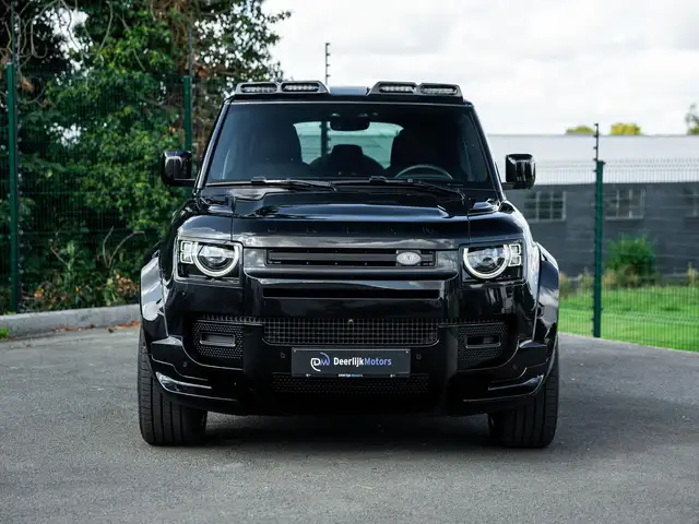 Land Rover Defender view 2