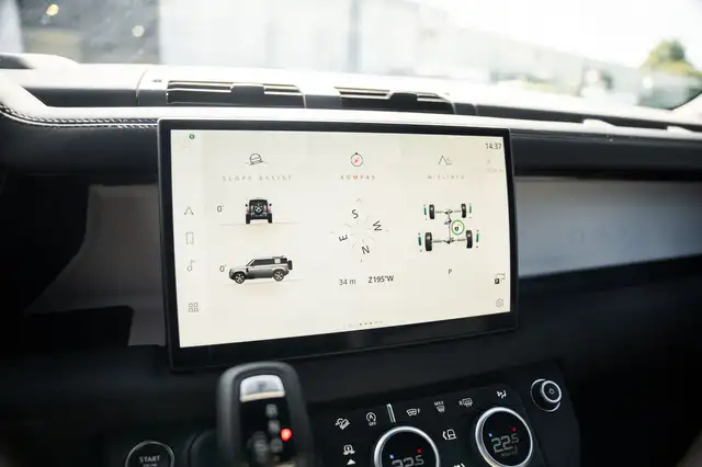 Land Rover Defender view 8