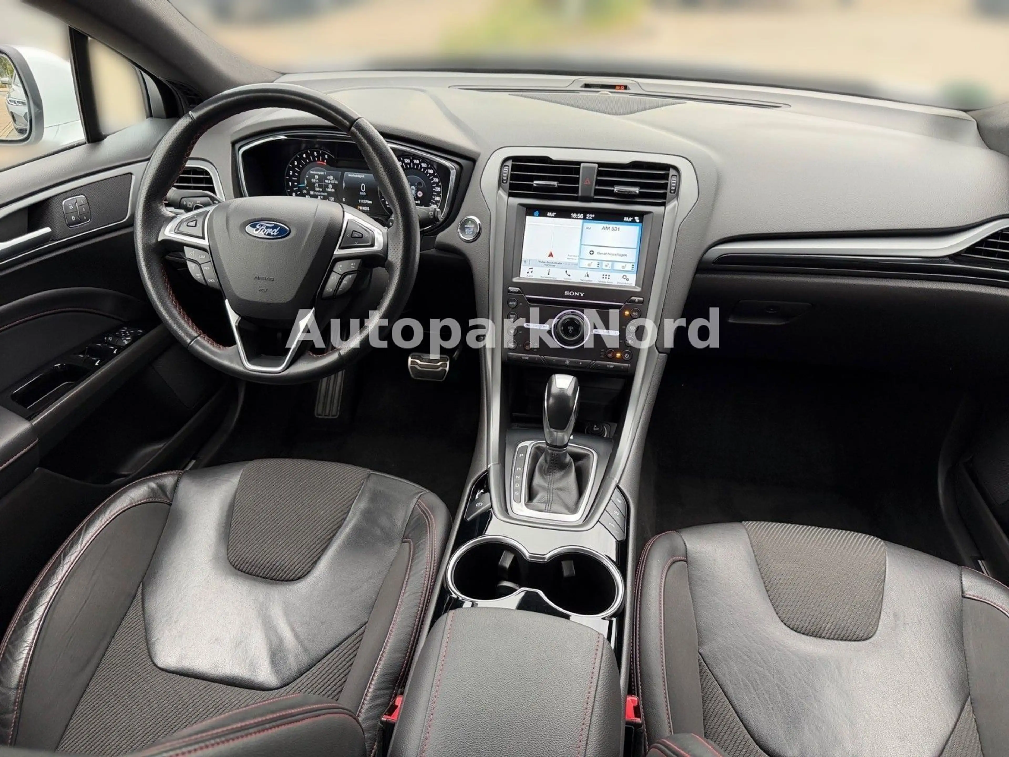 Ford Mondeo 2.0 TDCi Turnier ST-Line Aut. - VOLL!!! — photo 15