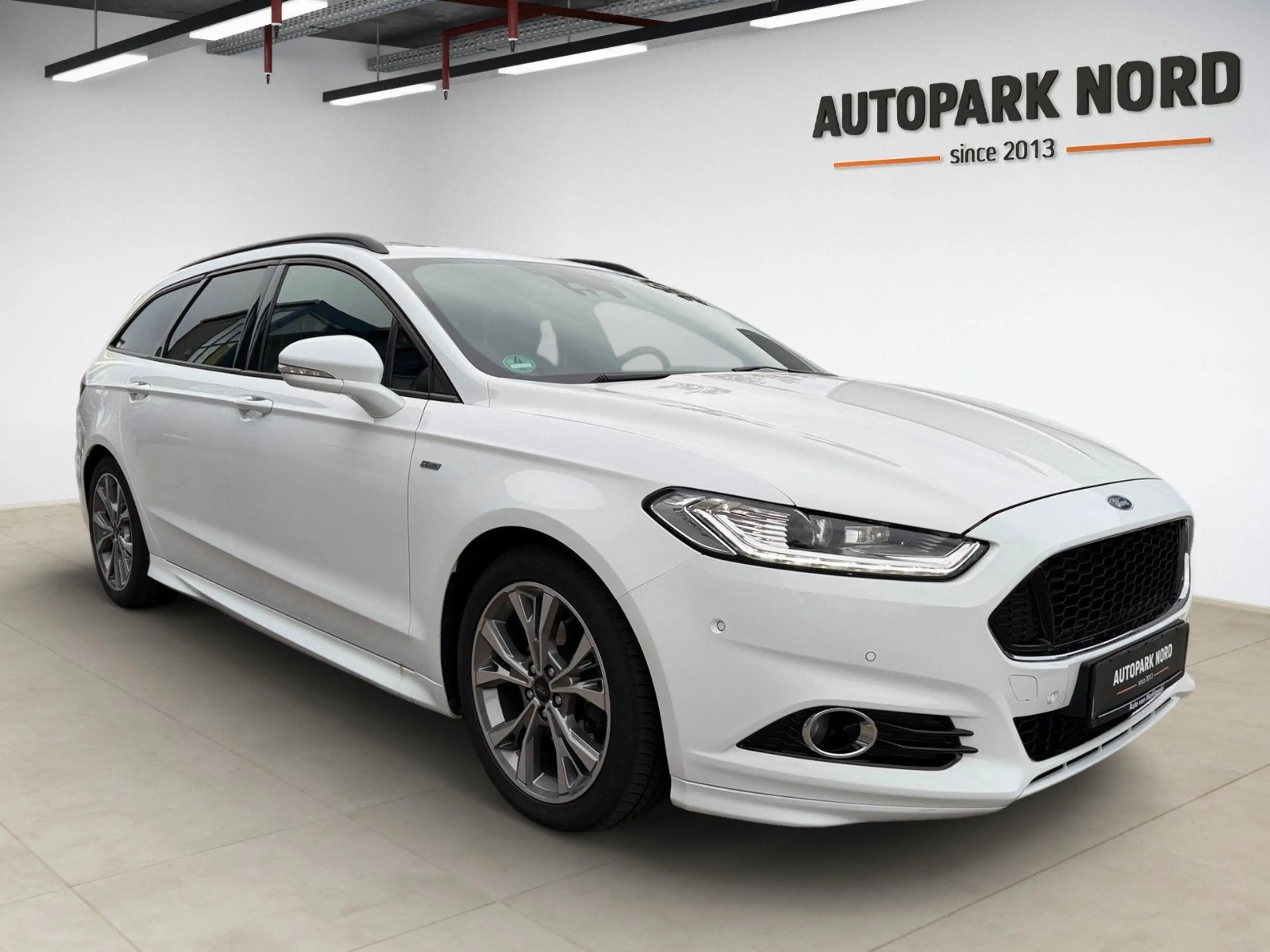Ford Mondeo 2.0 TDCi Turnier ST-Line Aut. - VOLL!!! — photo 2