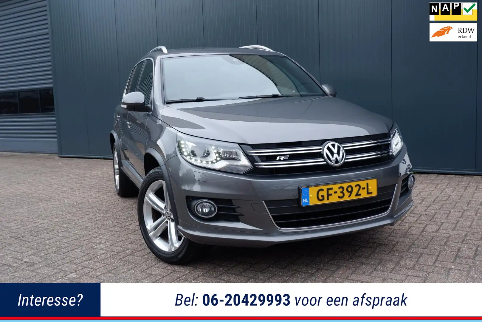 Volkswagen Tiguan 1.4 TSI R-Line Edition Automaat. 1800 kg trekgewic Gris - 1