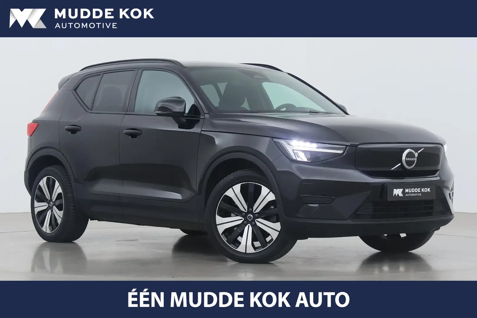 Volvo XC40 Recharge Core 70 kWh | Incl. BTW | Camera | Stoel+ Zwart - 1