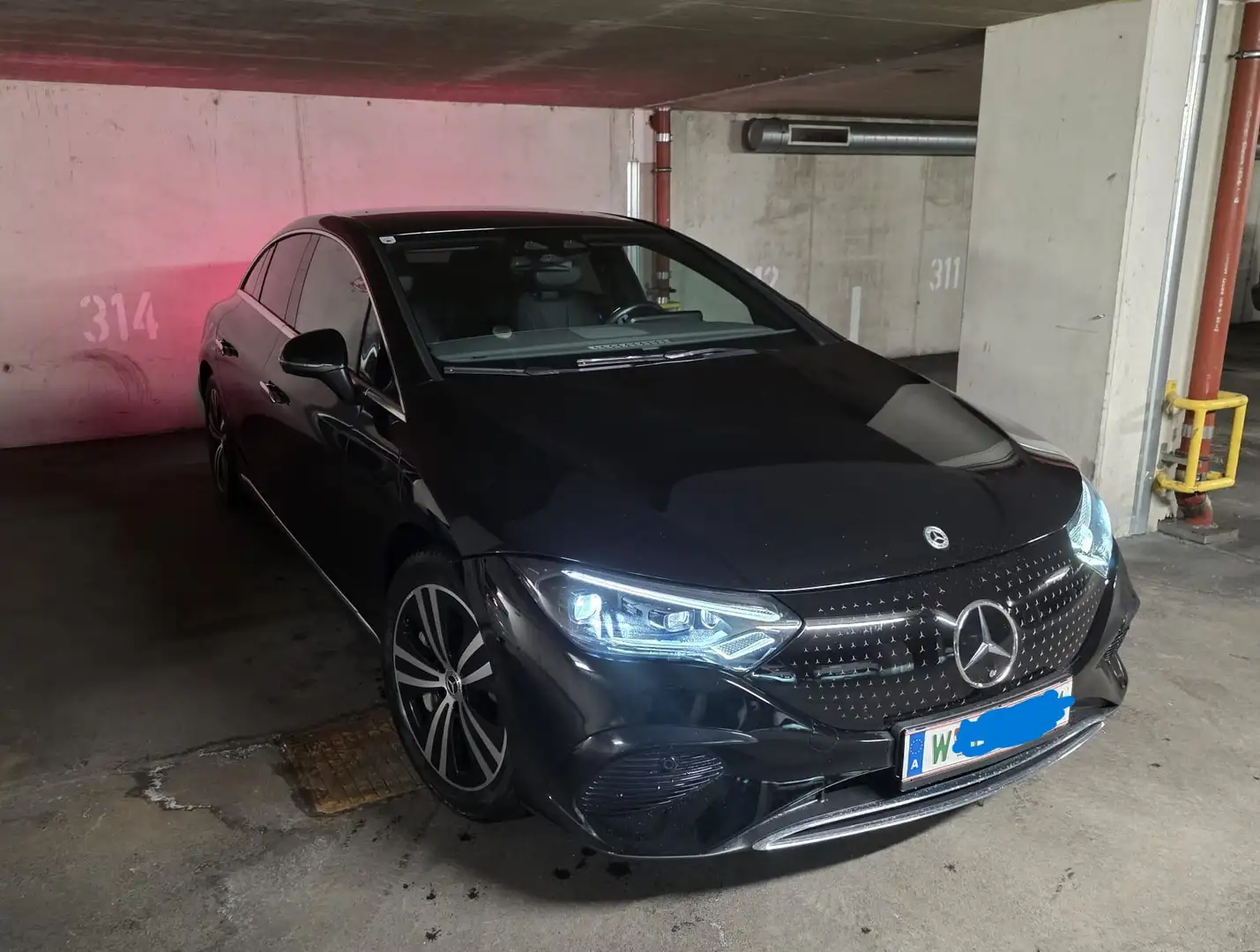 Mercedes-Benz EQE 300 Top Ausstattung Schwarz - 2