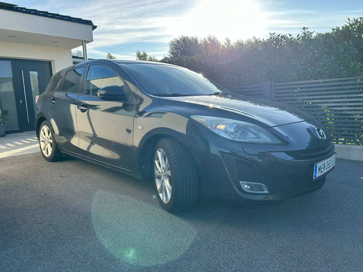 Mazda 3 Mazda 3 Sport 2,0i GTA GTA Schwarz - 2
