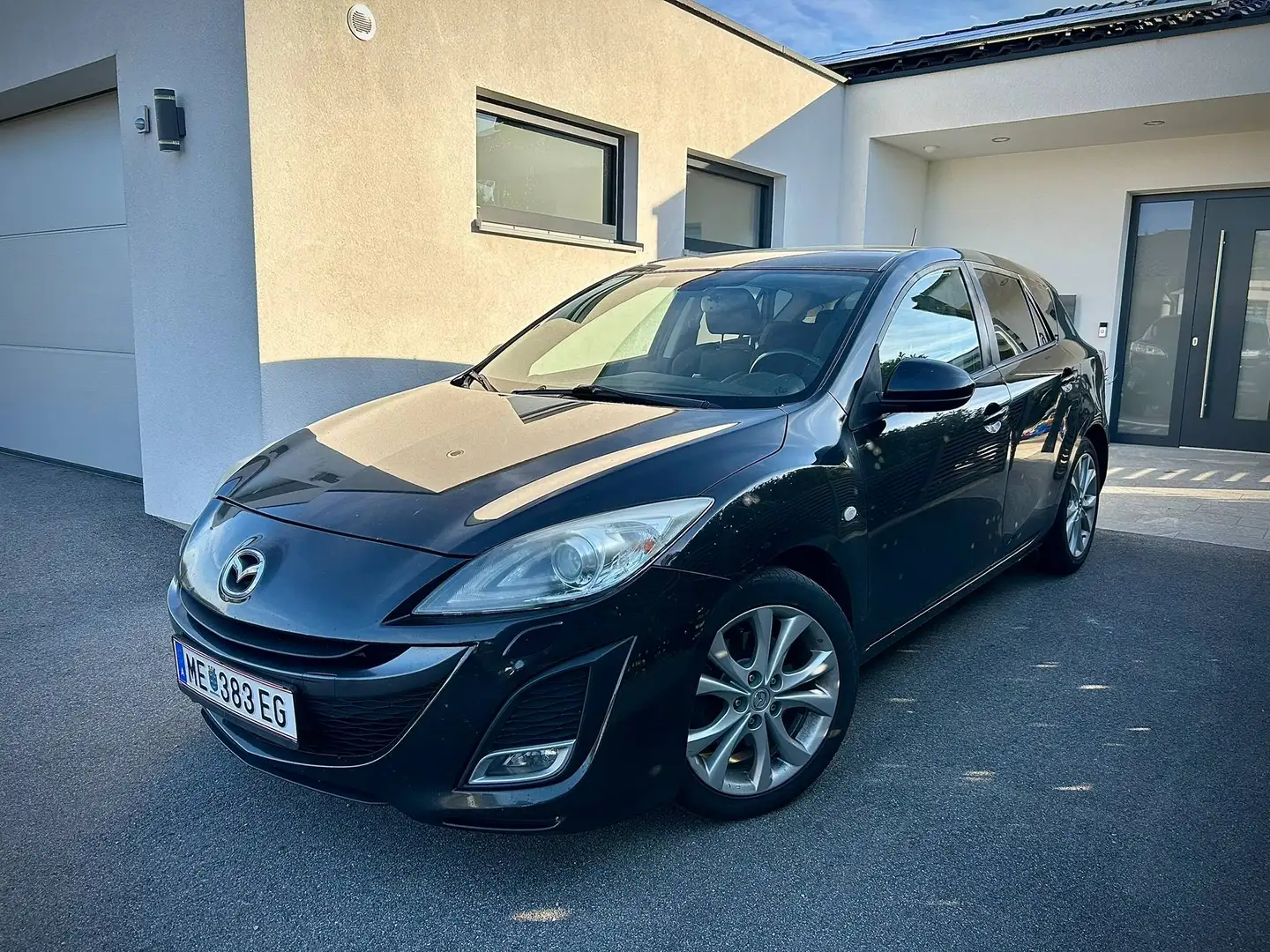 Mazda 3 Mazda 3 Sport 2,0i GTA GTA Schwarz - 1