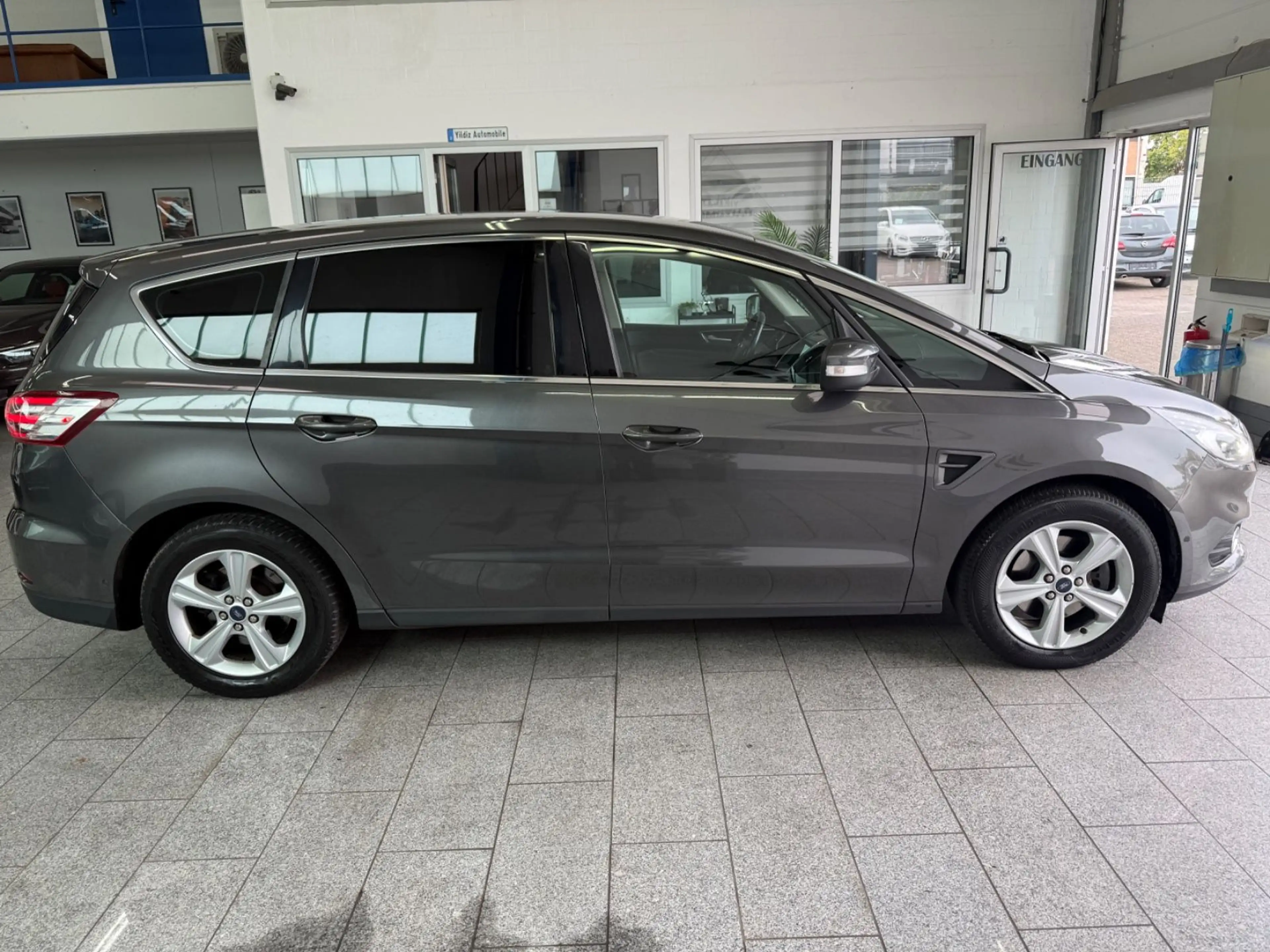 Ford S-Max 2.0 TDCI*7-SITZ*TITAN*AUT*ACC*LED*NAV*MMRY — photo 5