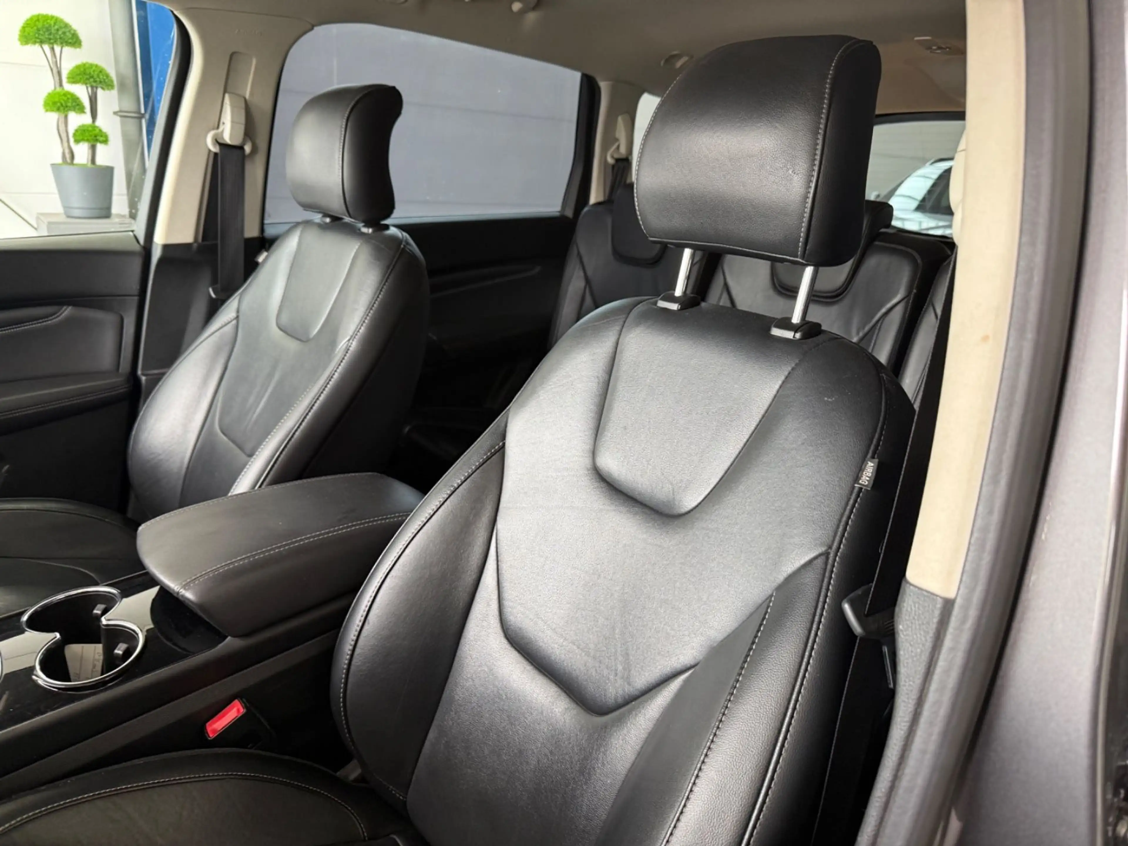 Ford S-Max 2.0 TDCI*7-SITZ*TITAN*AUT*ACC*LED*NAV*MMRY — photo 13