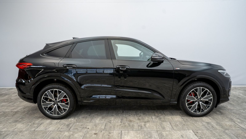 Audi Q5 Sportback quattro S Line Ext.+Int.°Tech Plus° — photo 5