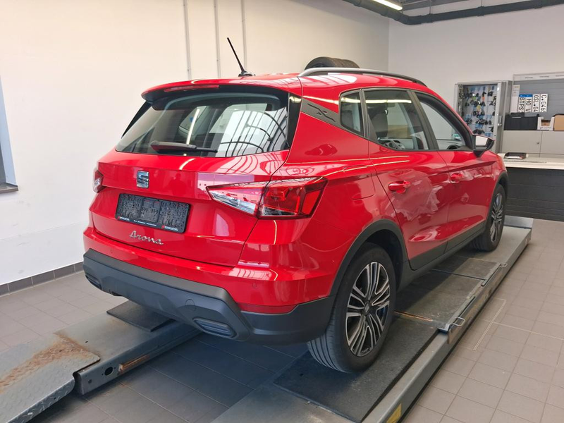 SEAT Arona 1.0 TSI Style Edition SHZ FACEL. LED — photo 4