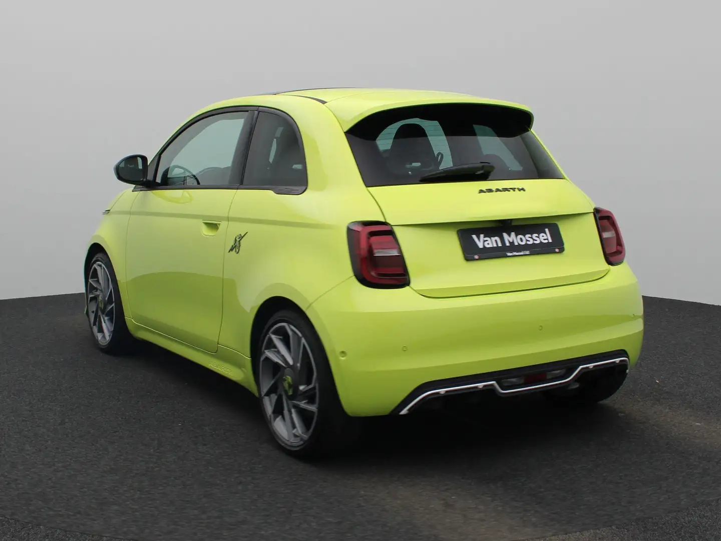 Fiat 500e Abarth Scorpionissima Jaune - 2