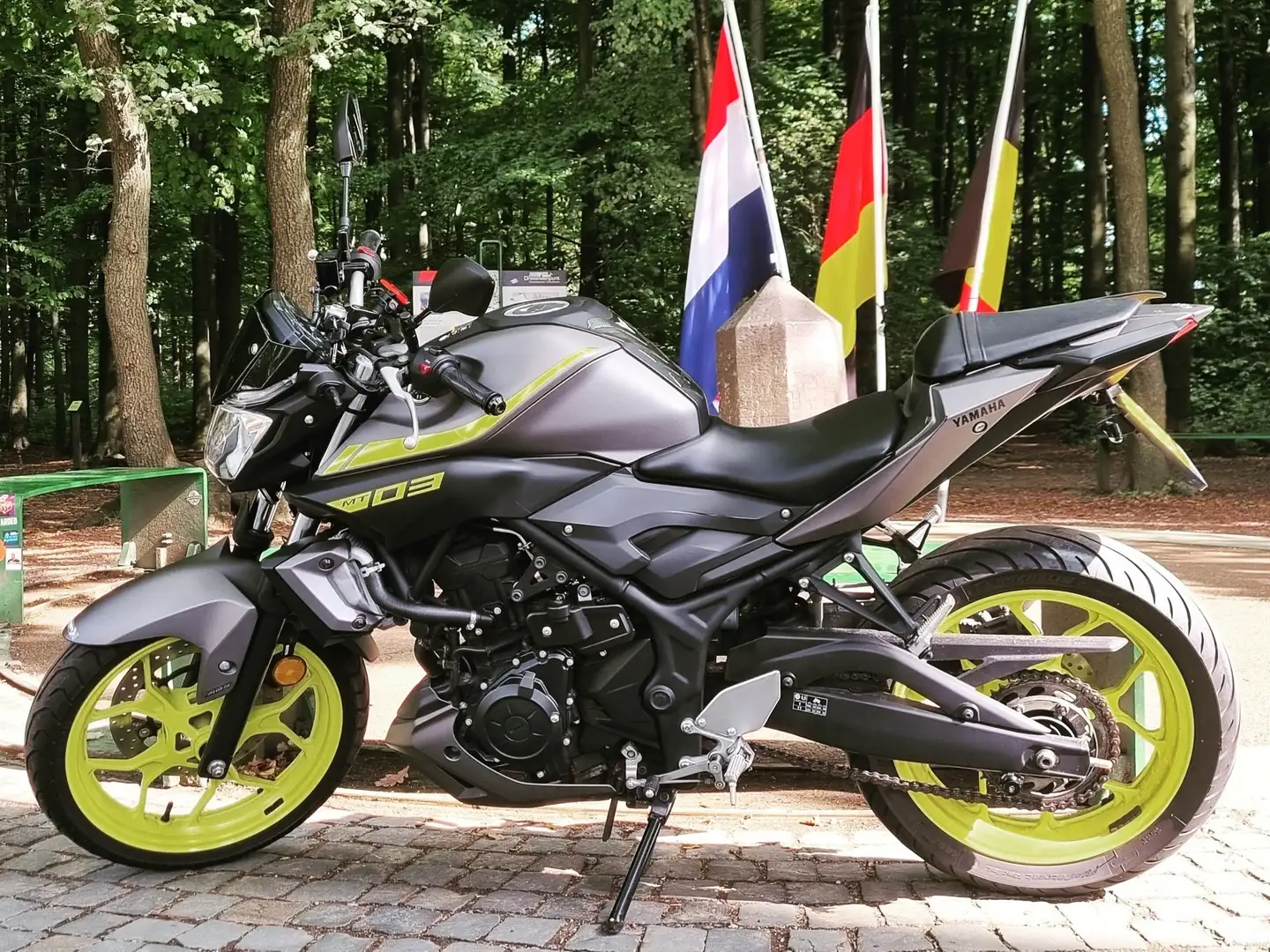 Yamaha MT-03 MT03-2019 Czarny - 1