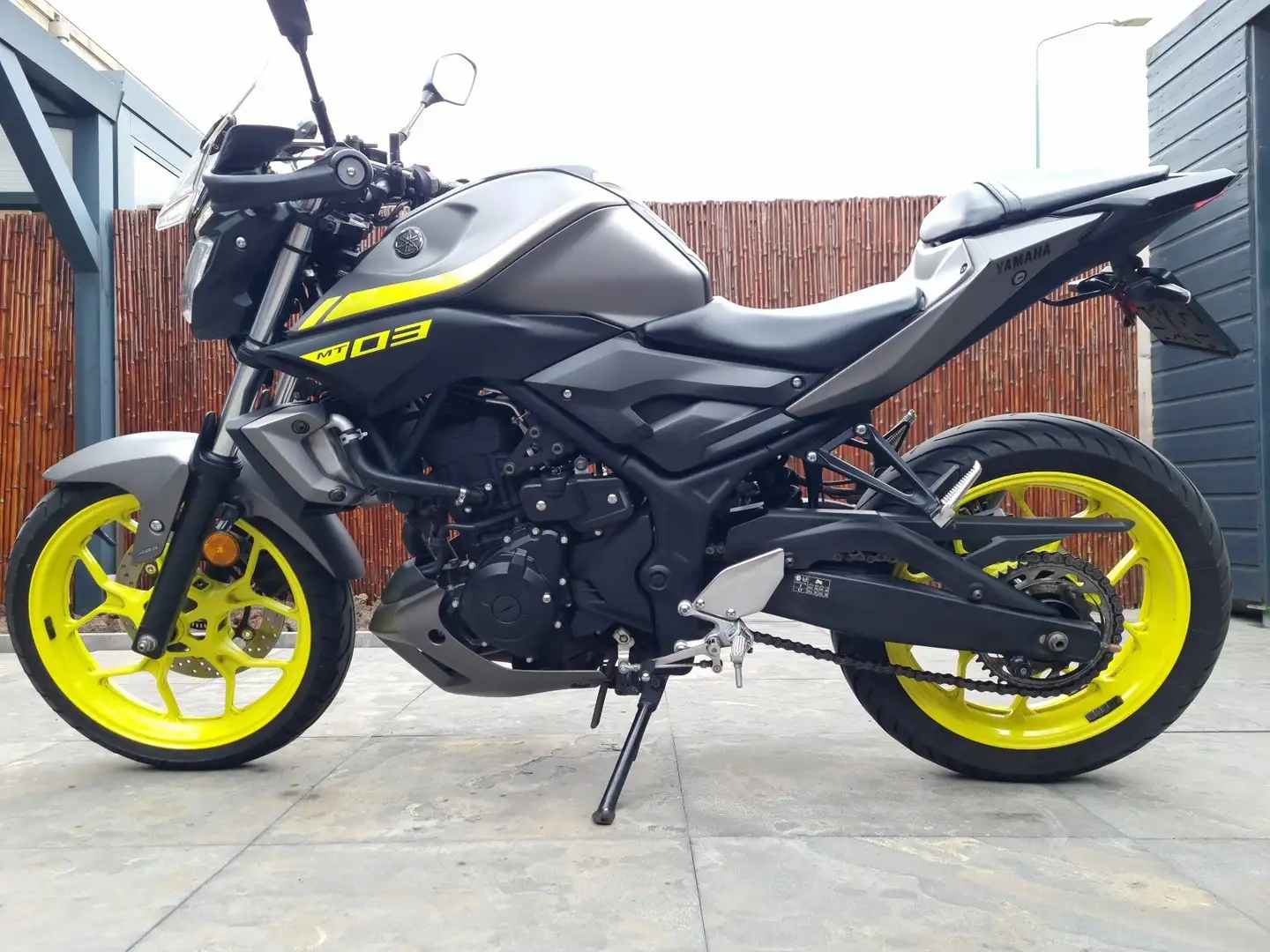Yamaha MT-03 MT03-2019 Fekete - 2