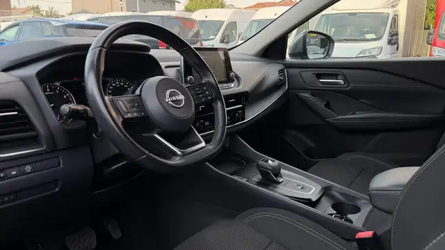 Nissan Qashqai view 17