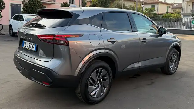 Nissan Qashqai view 8