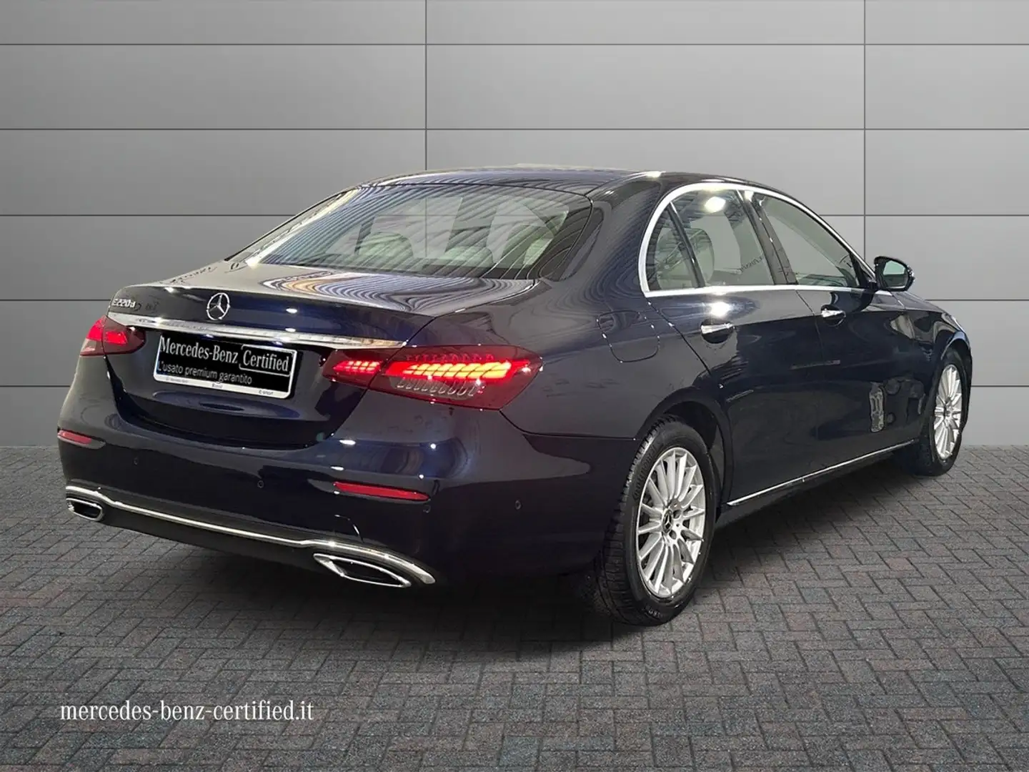 Mercedes-Benz E 220 220 d Exclusive auto my20 Blu/Azzurro - 2