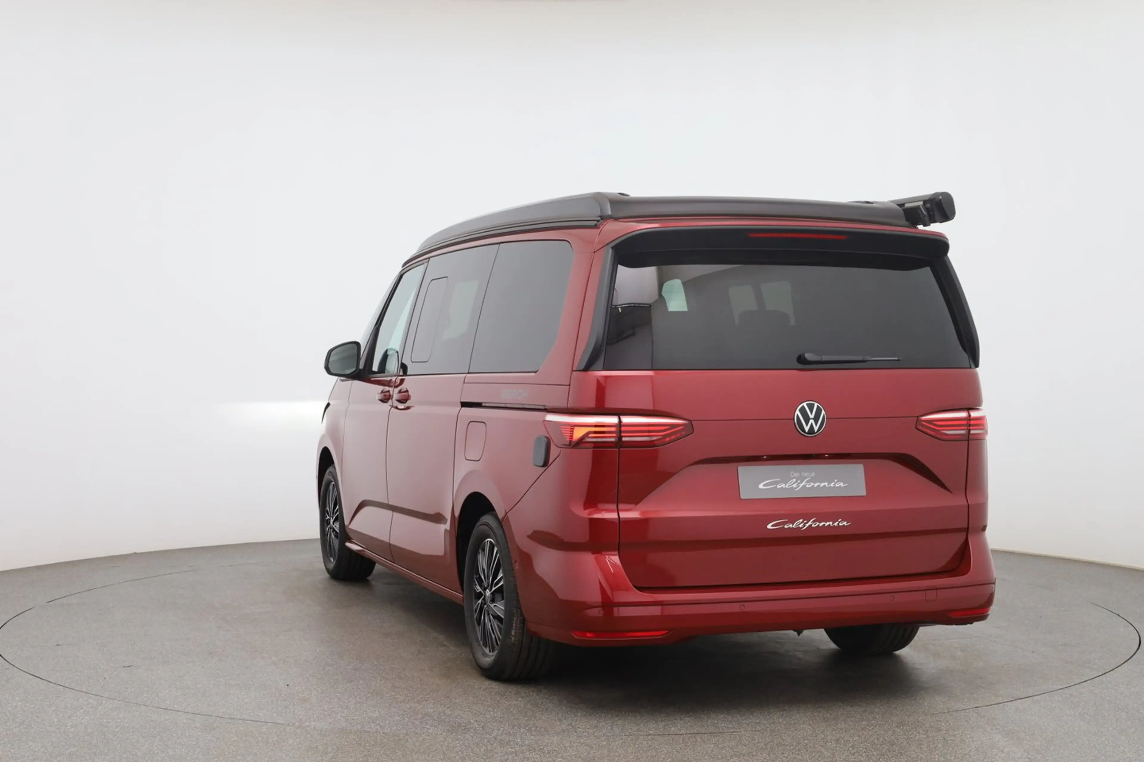 Volkswagen T7 California VW T7 California Beach TDI — photo 4