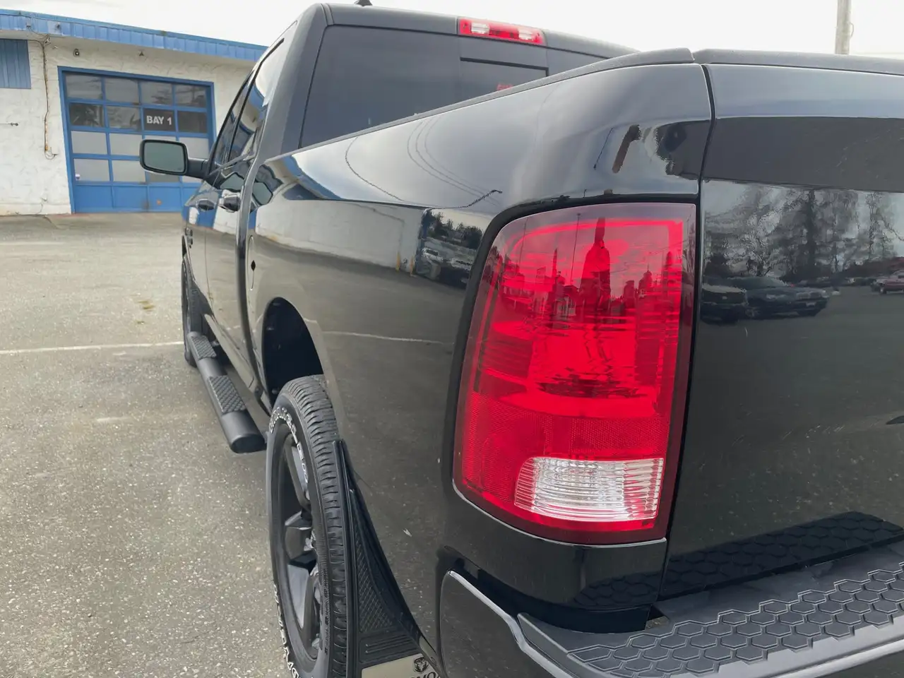 RAM 1500 снимка RAM 1500