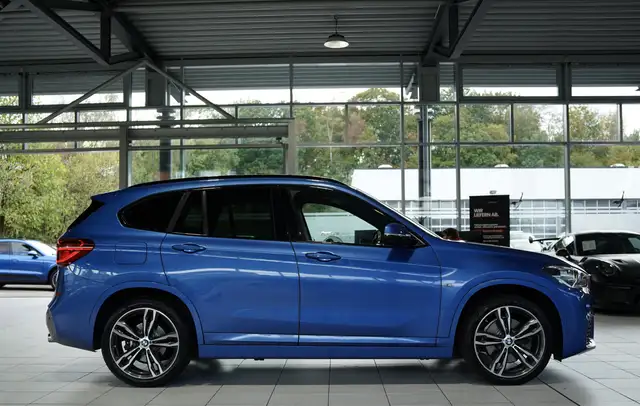 BMW X1 view 7