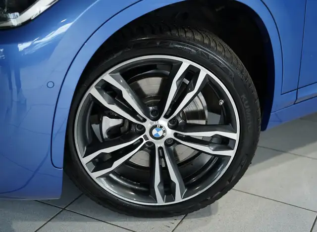 BMW X1 view 3