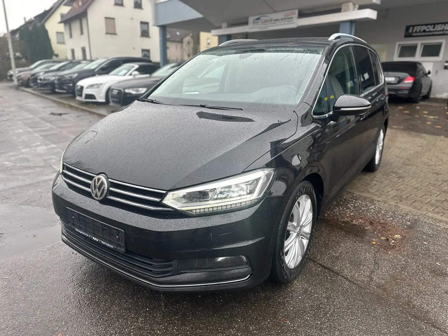 Volkswagen Touran 2.0TDI DSG Highline Panorama LED Keyless Navi Kame Negro - 1