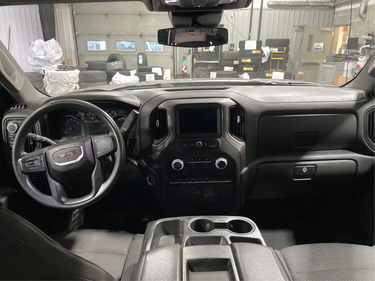 GMC Sierra 1500 снимка GMC Sierra 1500