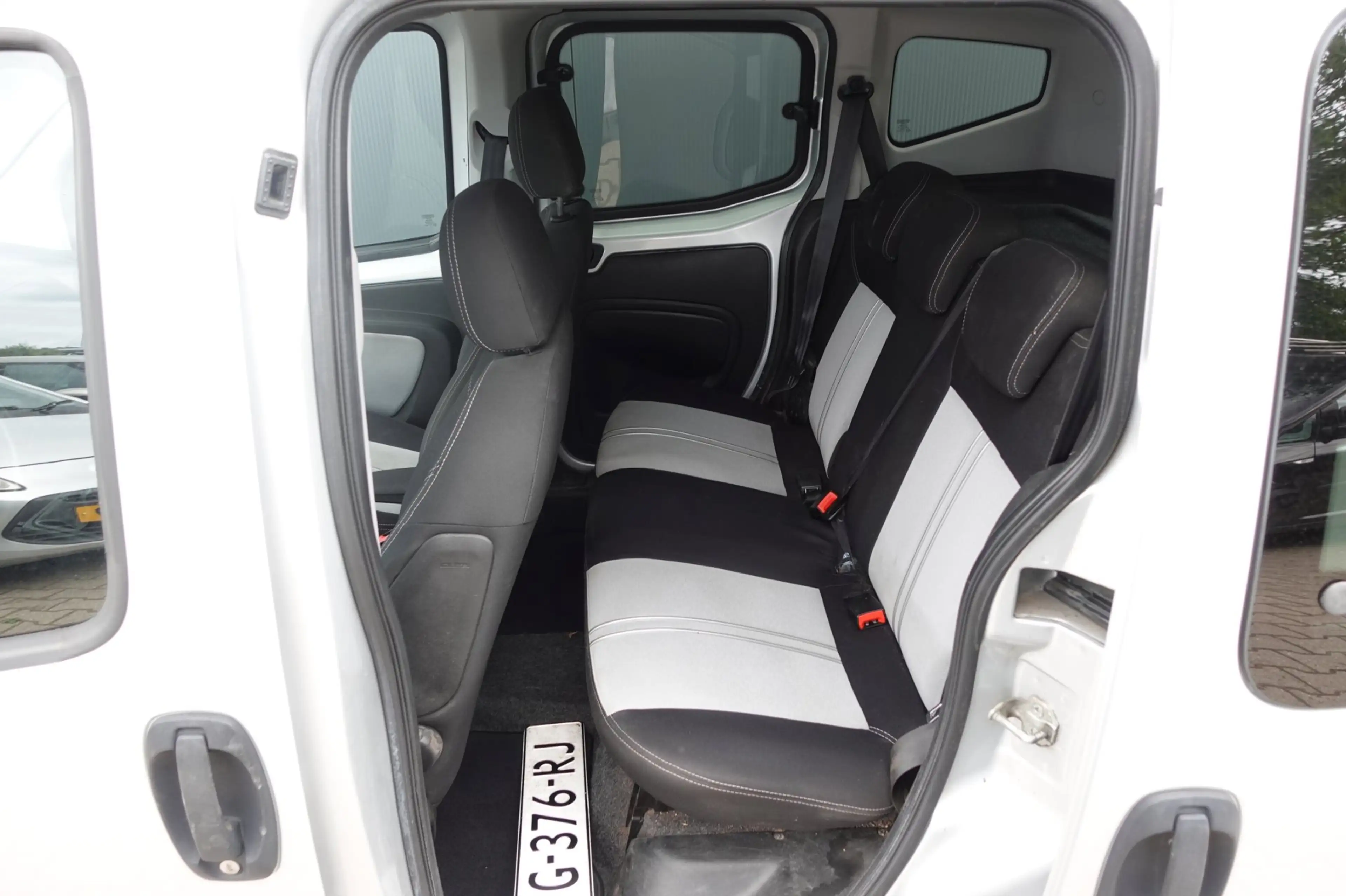Fiat Qubo 1.4 Easy AIRCO/BENZINE — photo 6