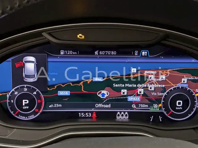 Audi Q5 view 19