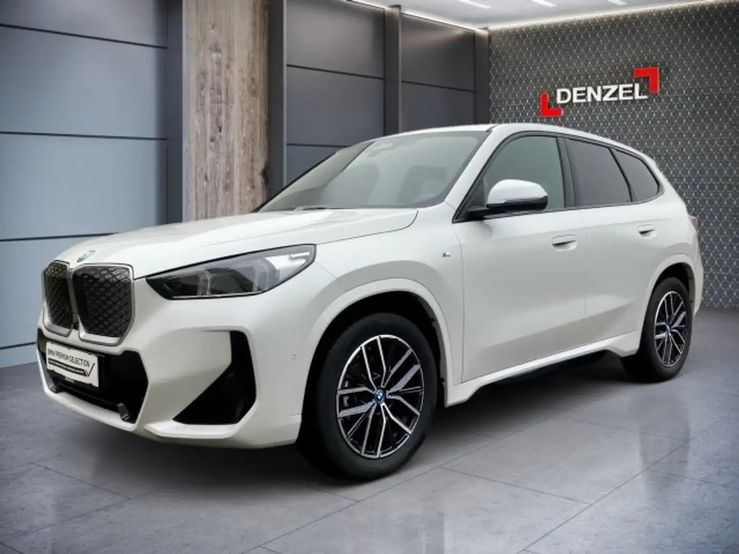 BMW iX1 eDrive20 U11 Weiß - 1