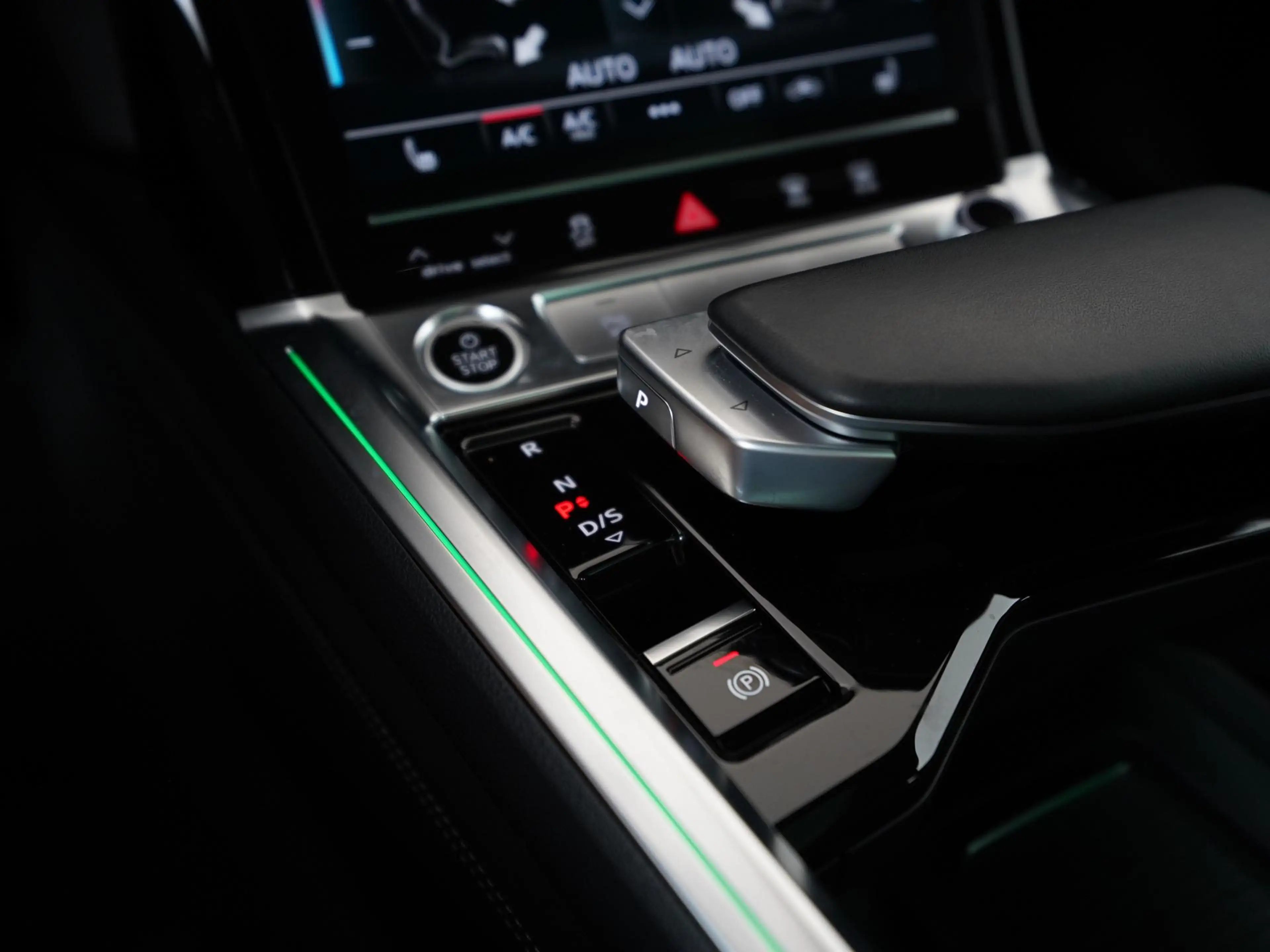 Audi e-tron Sportback 55 quattro S-Line 95 kWh | SOH 94% | Bla — photo 11