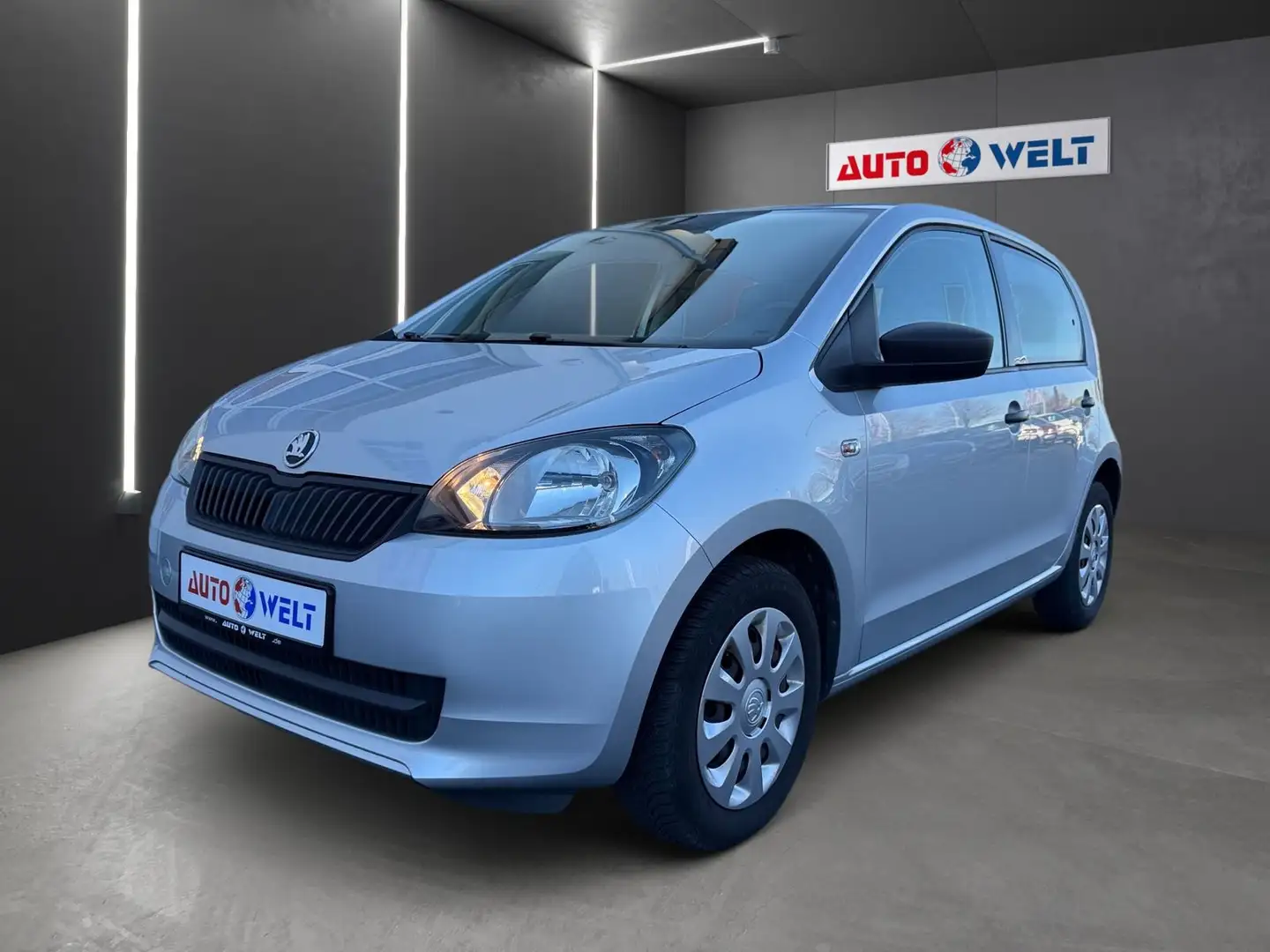 Skoda Citigo 1.0 MPI Active Klima Tagfahrlicht AUX Silber - 1