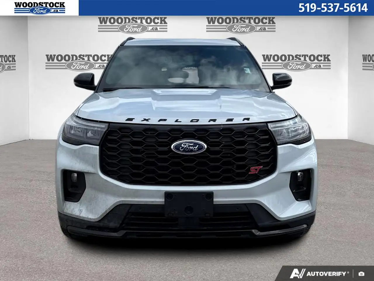 Ford Explorer снимка Ford Explorer