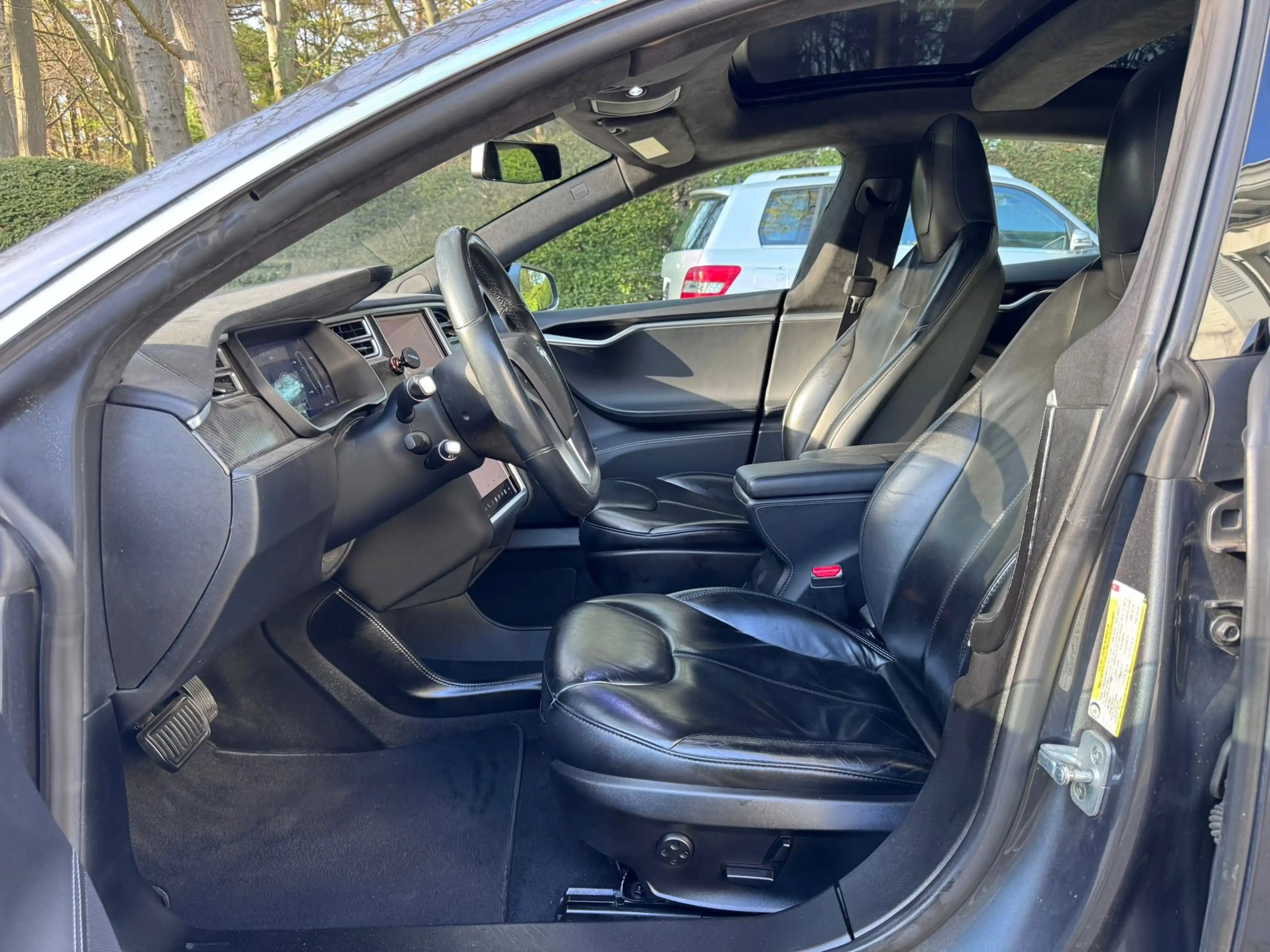 Tesla Model S Tesla Model S 85 | FREE Supercharger | New Battery | Autopilot | Pano | Air Suspension | Premium — photo 7