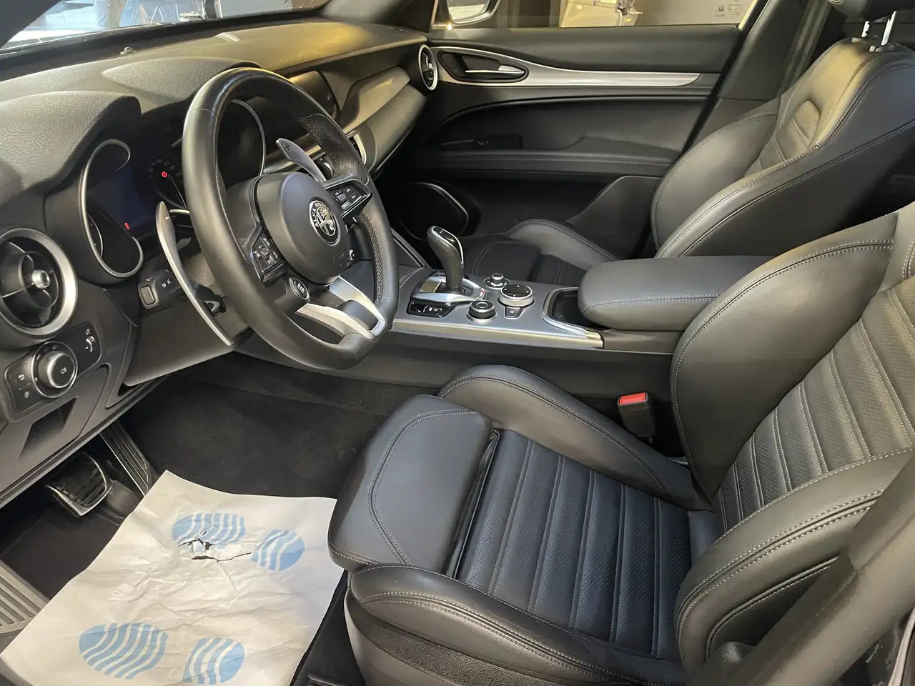 Alfa Romeo Stelvio 2021 — фото 15