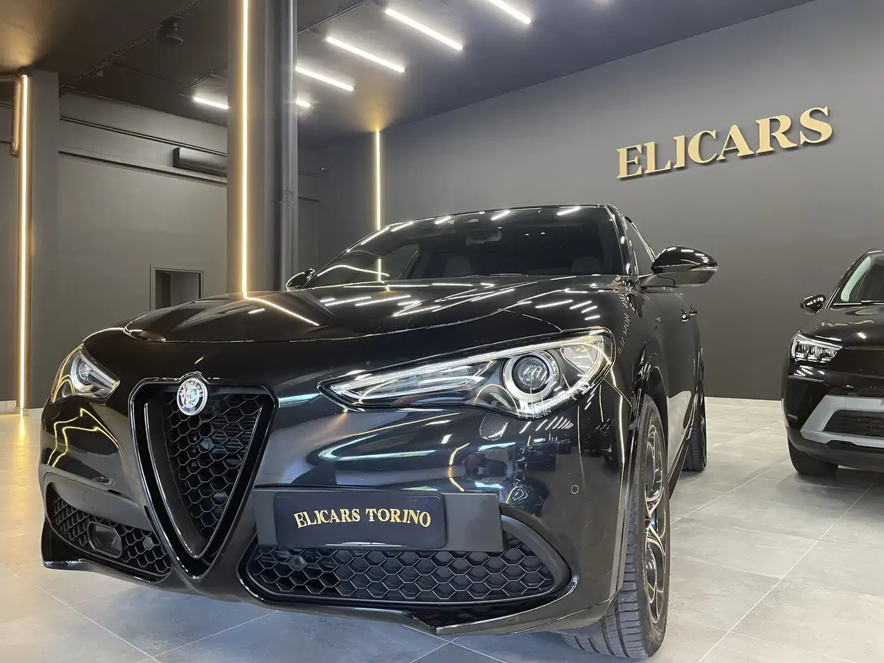 Alfa Romeo Stelvio 2021