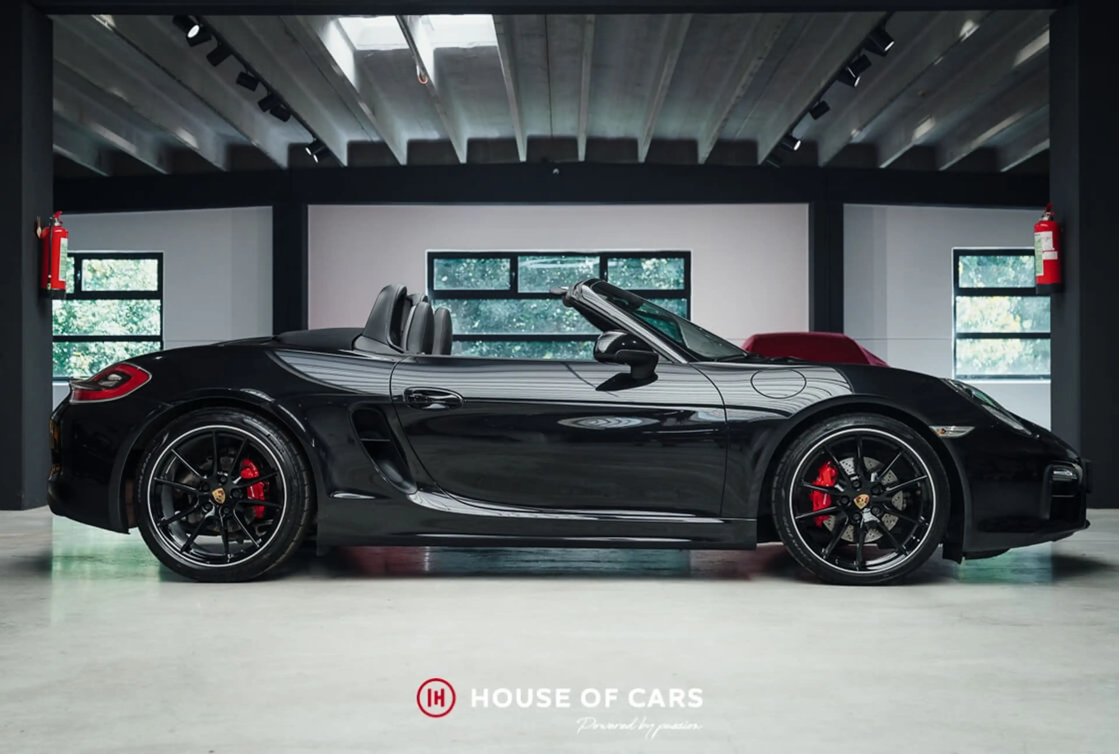 Porsche Boxster 981 GTS PDK TRIPLE BLACK - 1ST OWNER* — photo 5