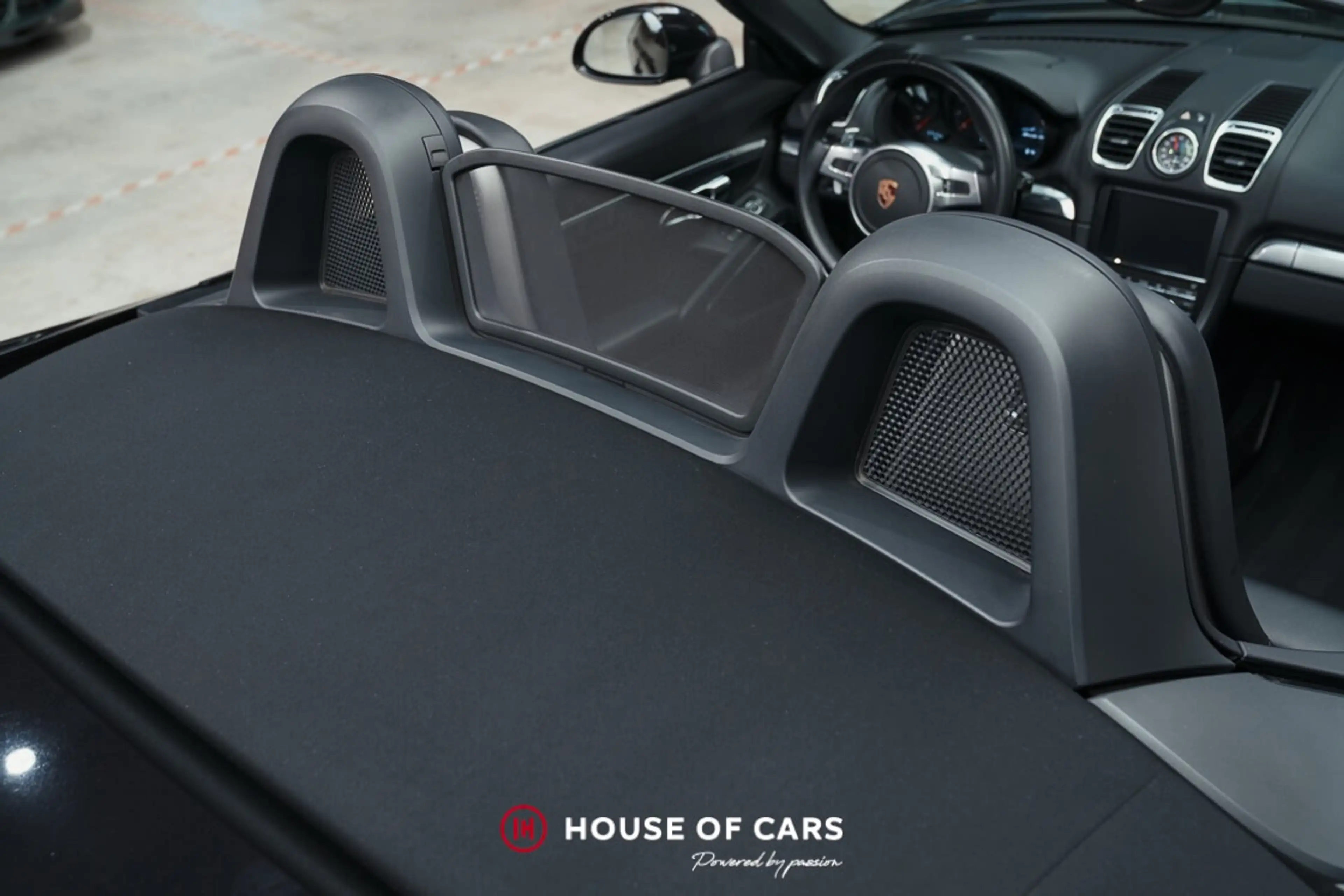 Porsche Boxster 981 GTS PDK TRIPLE BLACK - 1ST OWNER* — photo 15