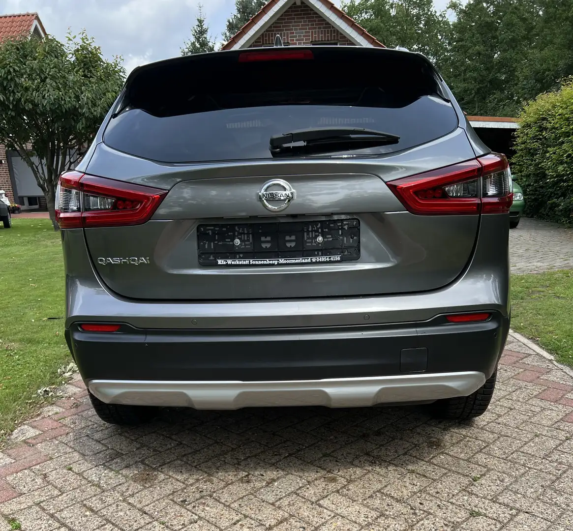Nissan Qashqai N-Motion Grau - 2