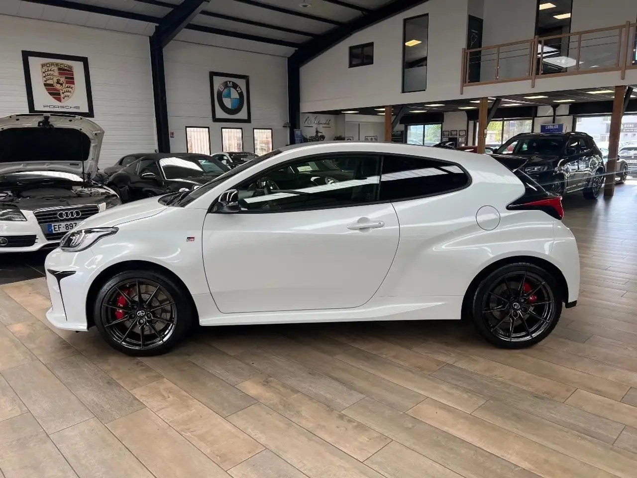 Toyota Yaris Yaris — photo 6