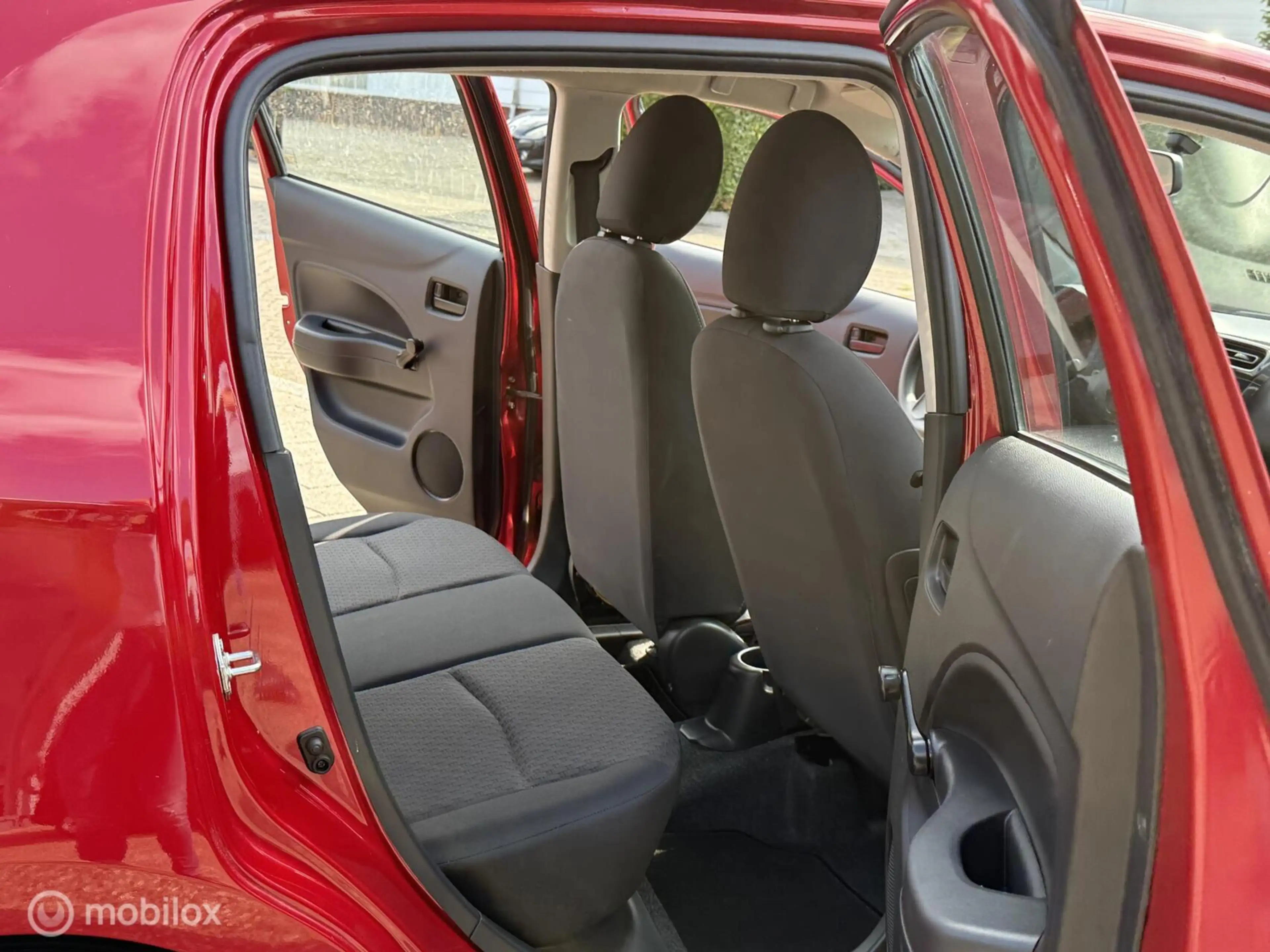 Mitsubishi Space Star 1.0 Cool+ AIRCO 5DRS 1STE EIGN. — photo 12