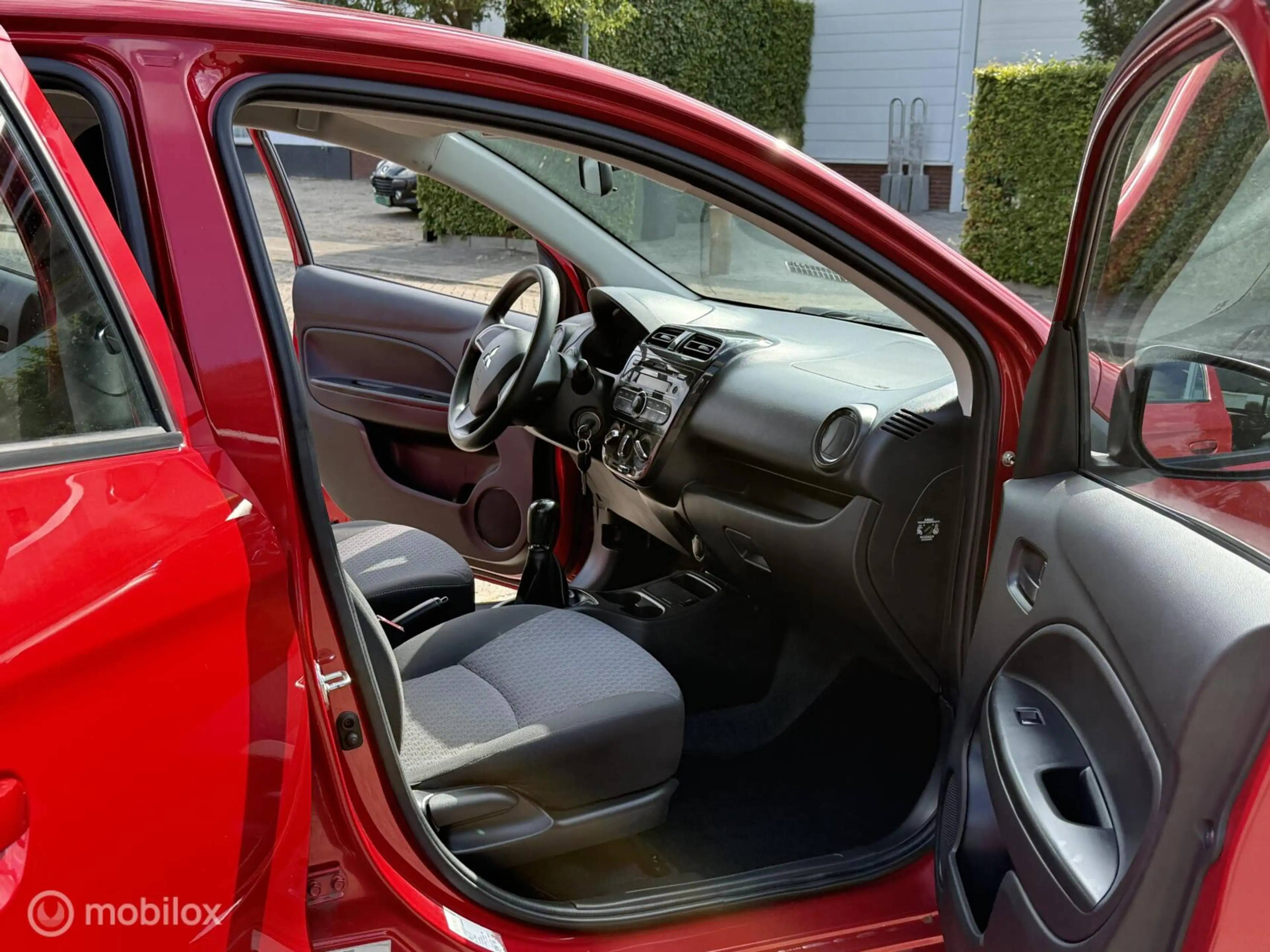 Mitsubishi Space Star 1.0 Cool+ AIRCO 5DRS 1STE EIGN. — photo 11